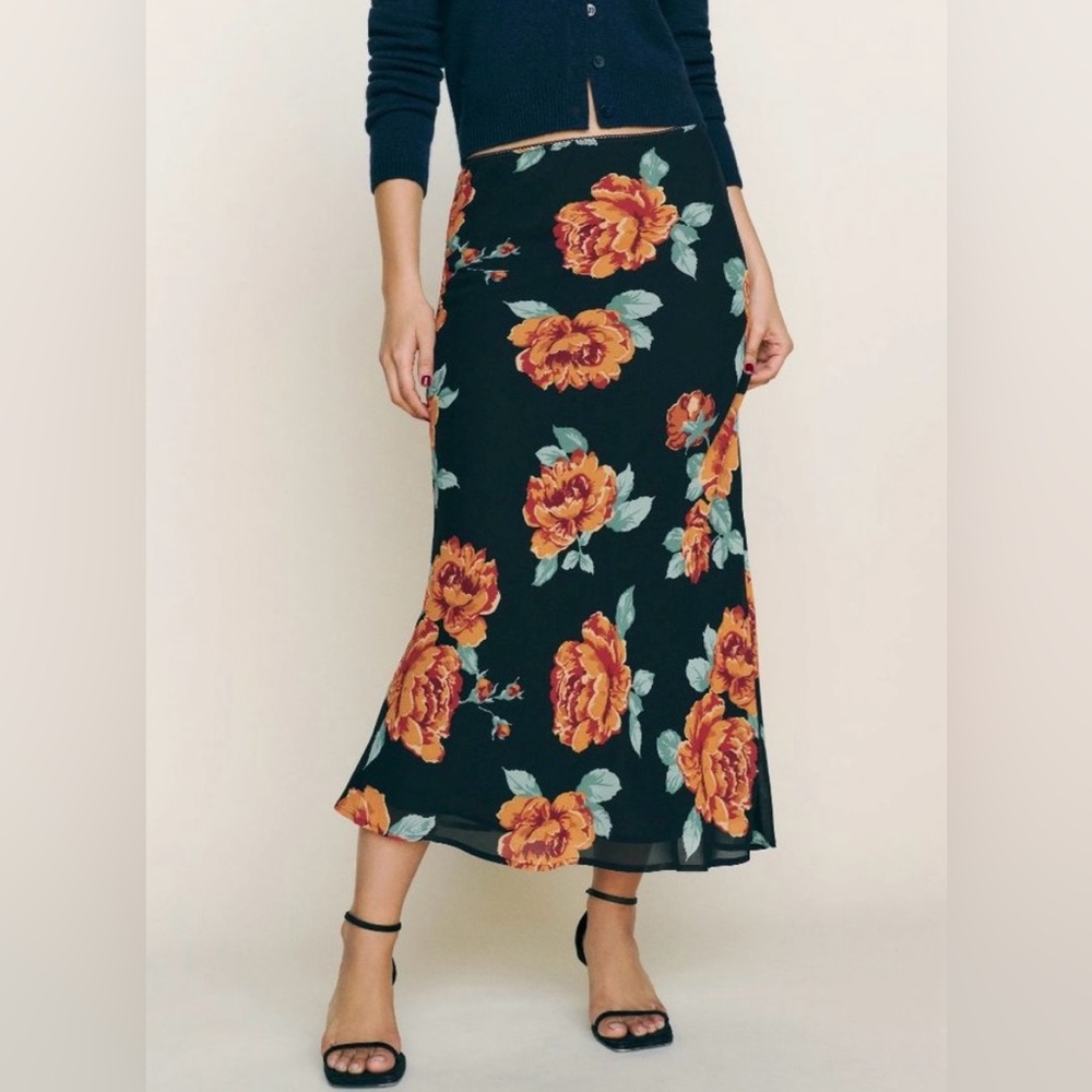 NWT Reformation Layla Skirt in Floral Size 2
